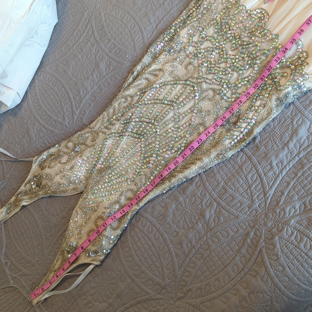 Stunning Prom Dress, sz 4 - Picture 9 of 9